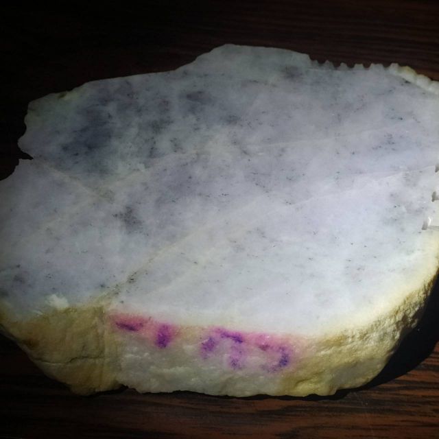 緬甸翡翠原石木訥 原石 賭石 雕刻 藝品  傳家 收藏