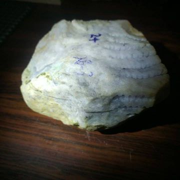 緬甸翡翠原石木訥 原石 賭石 雕刻 藝品  傳家 收藏