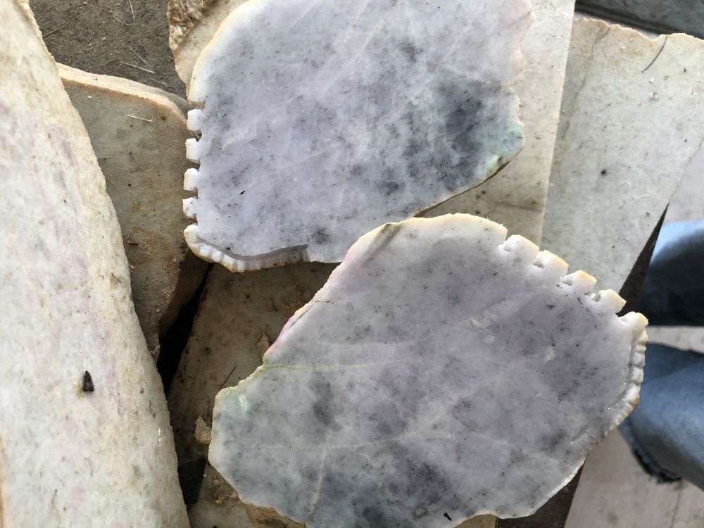 緬甸翡翠原石木訥 原石 賭石 雕刻 藝品  傳家 收藏