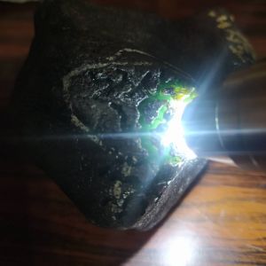 緬甸翡翠原石莫灣基 原石 賭石 雕刻 藝品  傳家 收藏 附有鑑定證書