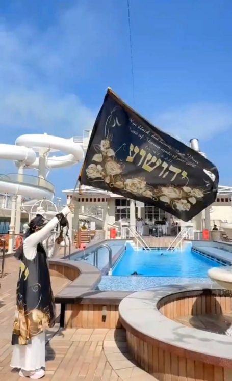 # 21黑秀美 我是隬至金的沙崙玫瑰 #先見旌旗