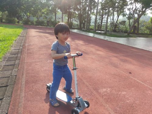 【PEIXO】台灣製造空氣軟墊減壓舒適兒童足弓涼鞋拖鞋丨夾繳款