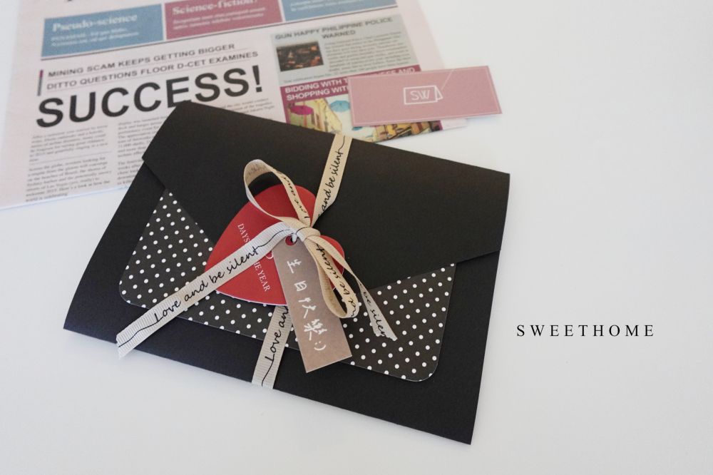 ｜現貨｜黑色信封造型機關三折手工卡片書