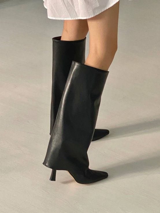 韓國代購 方尖頭反折傘狀造型高跟長靴褲管靴