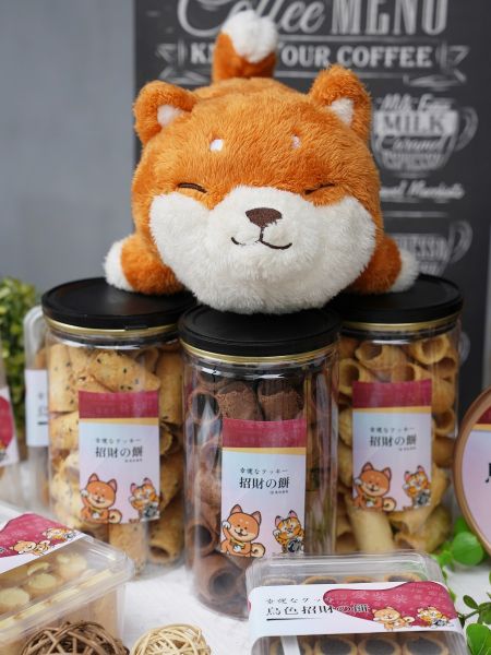 巧克力空心蛋捲